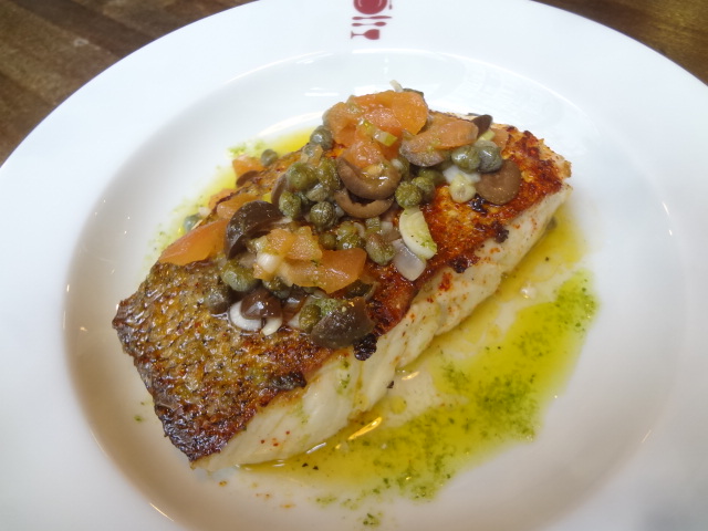 Merlu à la plancha © GP