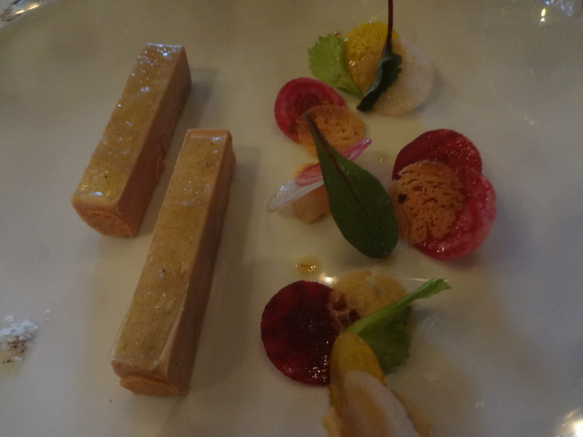 Foie gras, gelée de céleri, betteraves, navets © GP