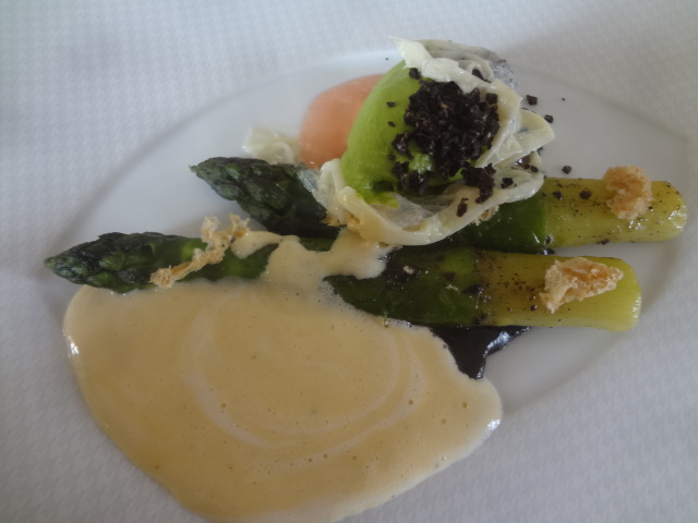 Asperges vertes truffées © GP