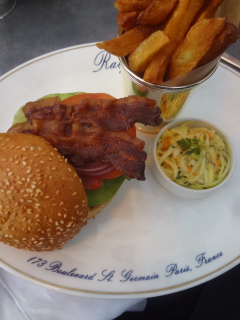 Ralph's Burger © GP
