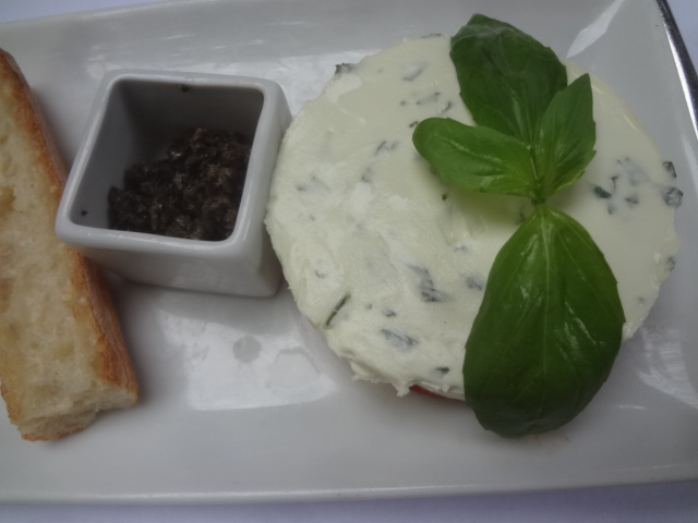 Gâteau de tomate au chèvre © GP