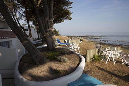 La plage © Maurice Rougemont