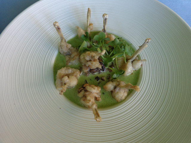 Grenouilles et escargots © GP