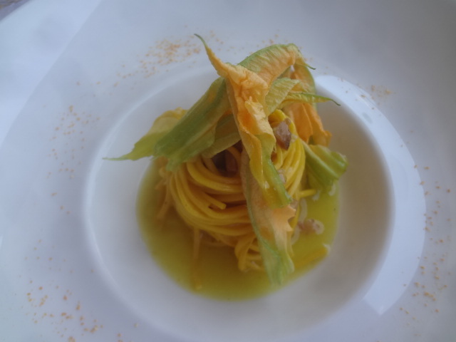 Taglioni aux fleurs de courgettes © GP