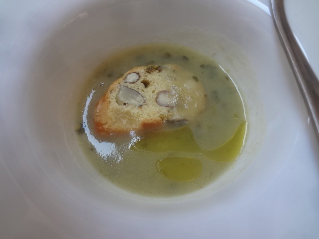 Velouté de pommes de terre et épinards © GP