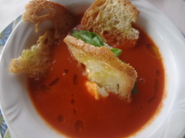 Velouté de tomate à la ricotta © GP
