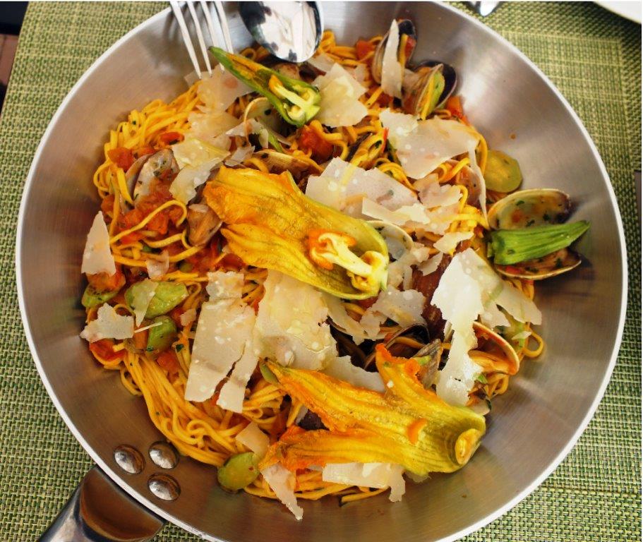 Fleurs de courgettes © AA
