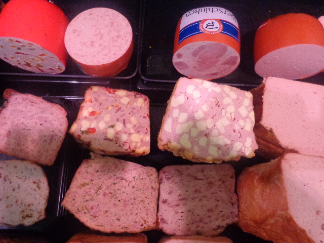 Quelques variétés de saucisses © GP