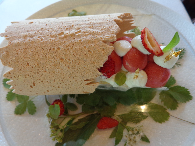 Vacherin et mille-feuille © GP