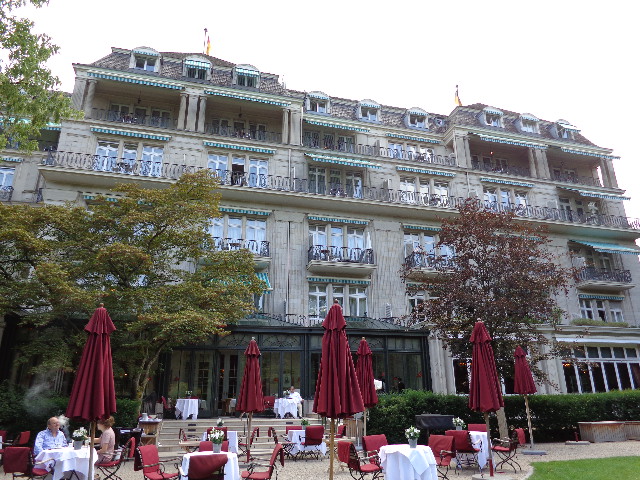 Le Brenners vu du parc © GP