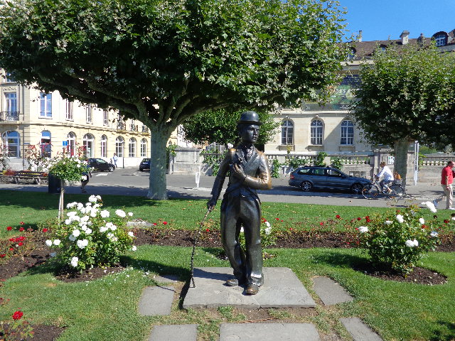 Statue de Charlot © GP