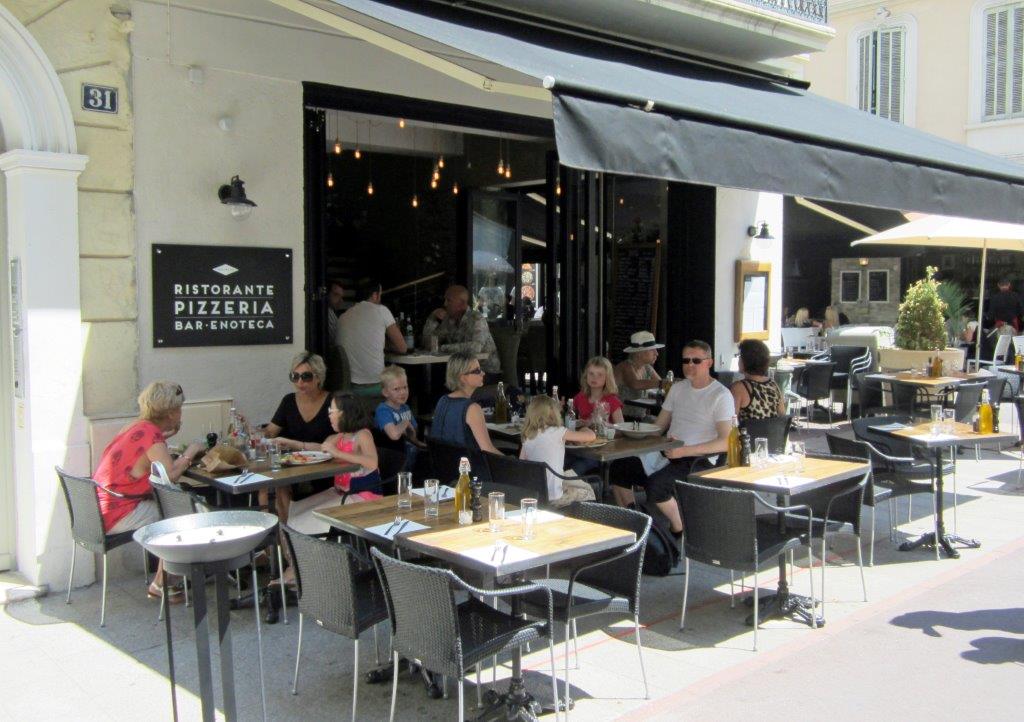 la terrasse © Alain Angenost