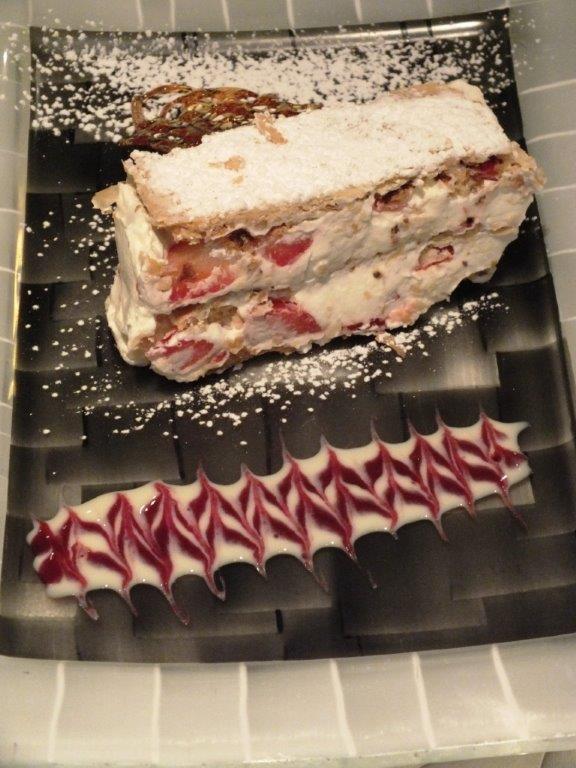 Mille feuille aux fraises © AA
