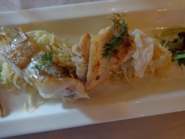 Filets de merlan et salade de choucroute © GP