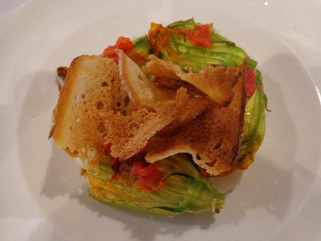 Fleurs de courgette farcies © GP
