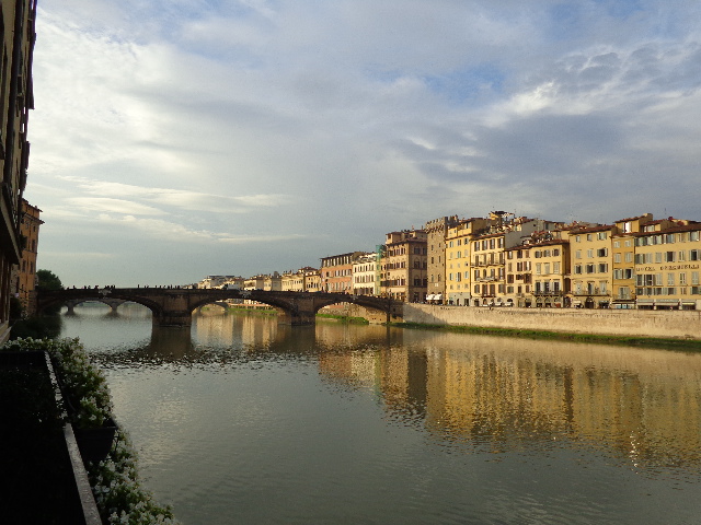 Vue sur l'Arno depuis l'hôtel © GP
