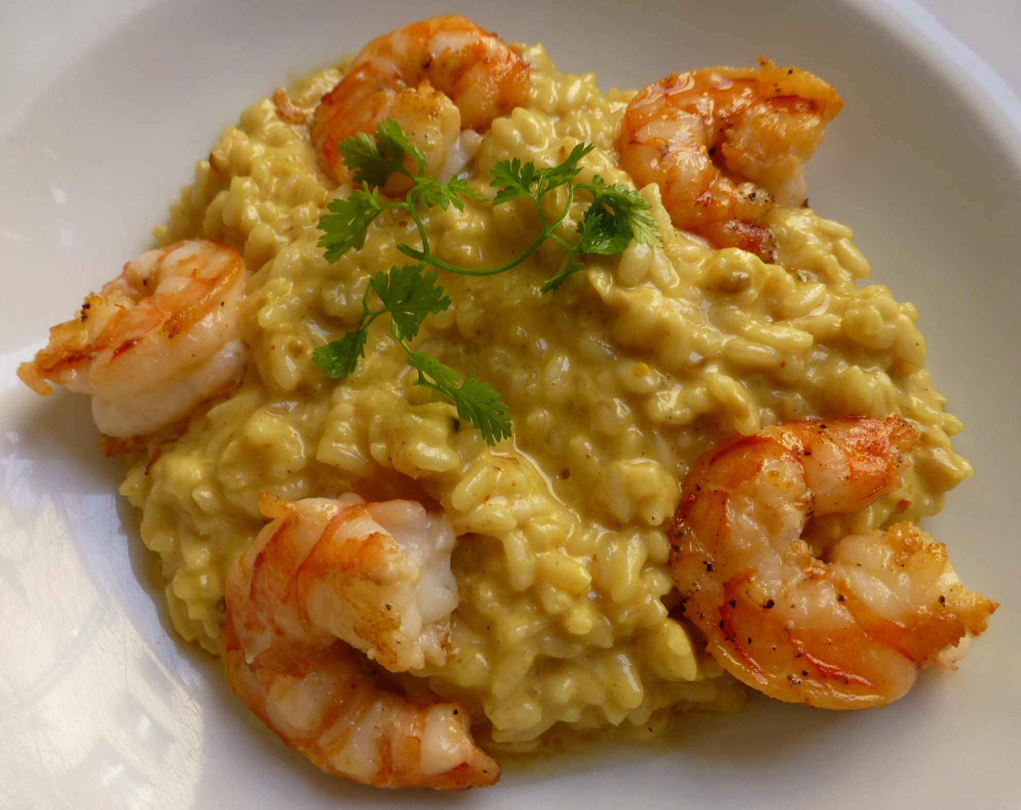 Gamberi poêlees à l'huile d'olive, risotto au curry © SK