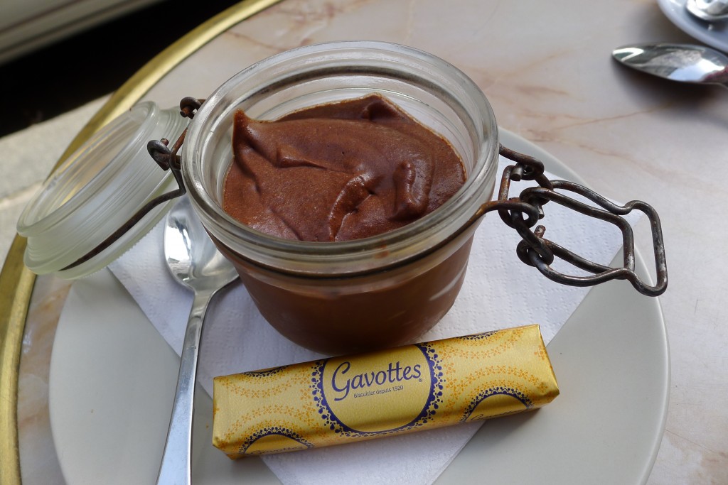 Mousse au chocolat © JPE