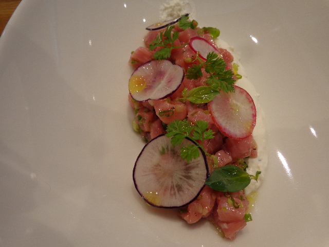 Tartare de veau et crème de raifort © GP