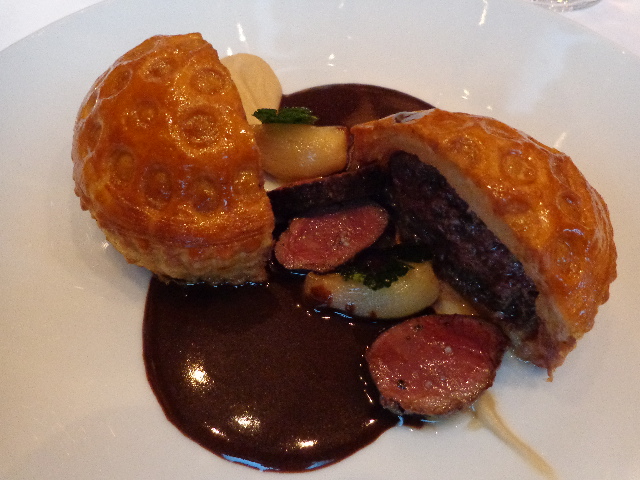 Tourte de lièvre à la royale © GP