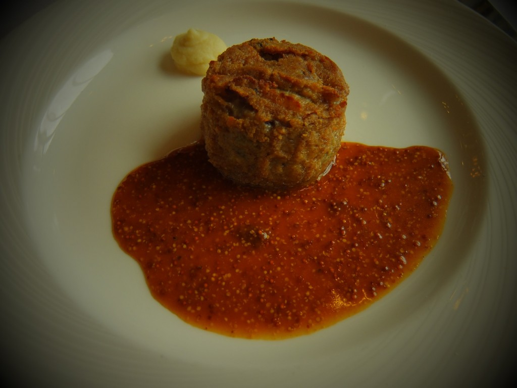 Croustillant de pieds de porc et de petits gris © GP