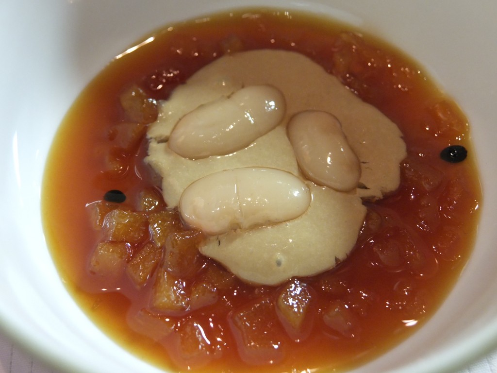 Marmelade de poire, haricots tarbais, panna cotta Amarelli © GP