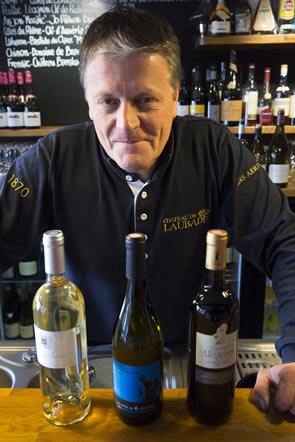 Philippe Molitor et ses vins © Maurice Rougemont