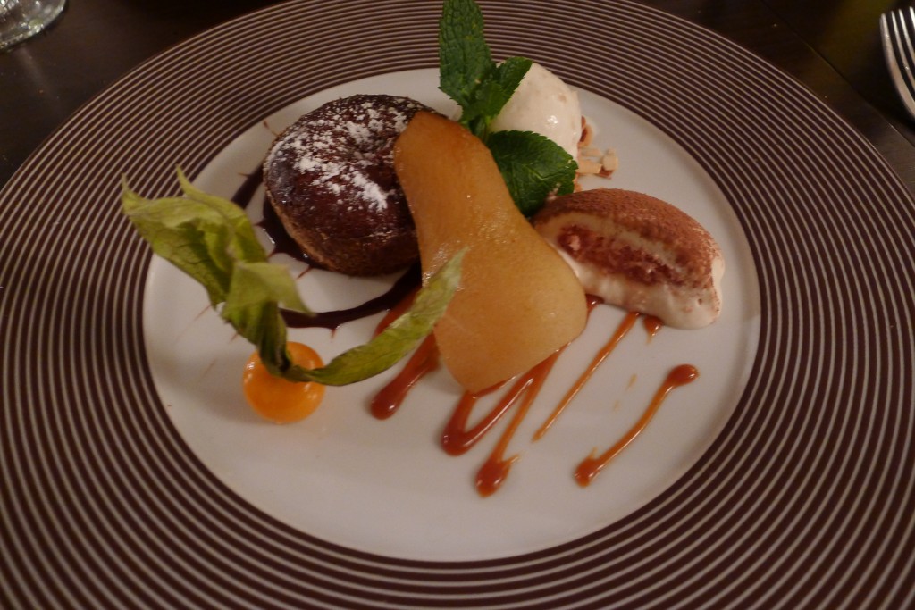Poire et caramel beurre salé © JPE