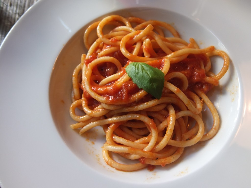 Pici tomate et basilic © GP