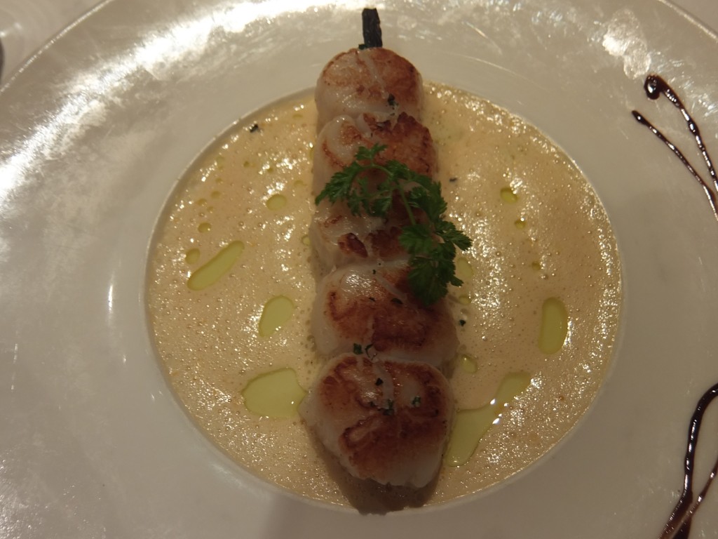 Brochette de saint-jacques © GP