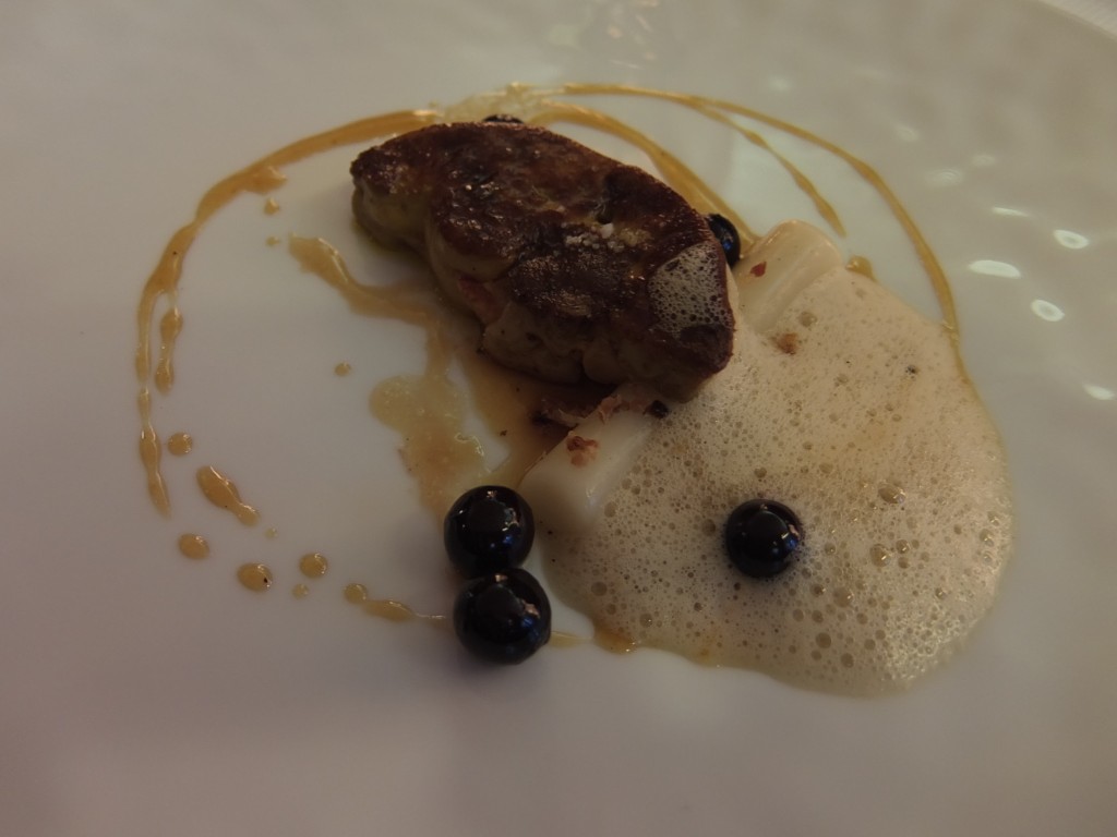 Foie gras poêlé, choucroute imaginaire © GP