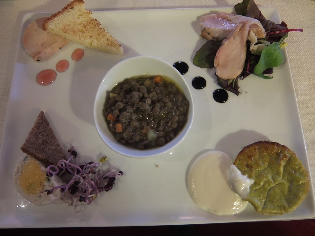 Assortiment des hors d'oeuvres © GP