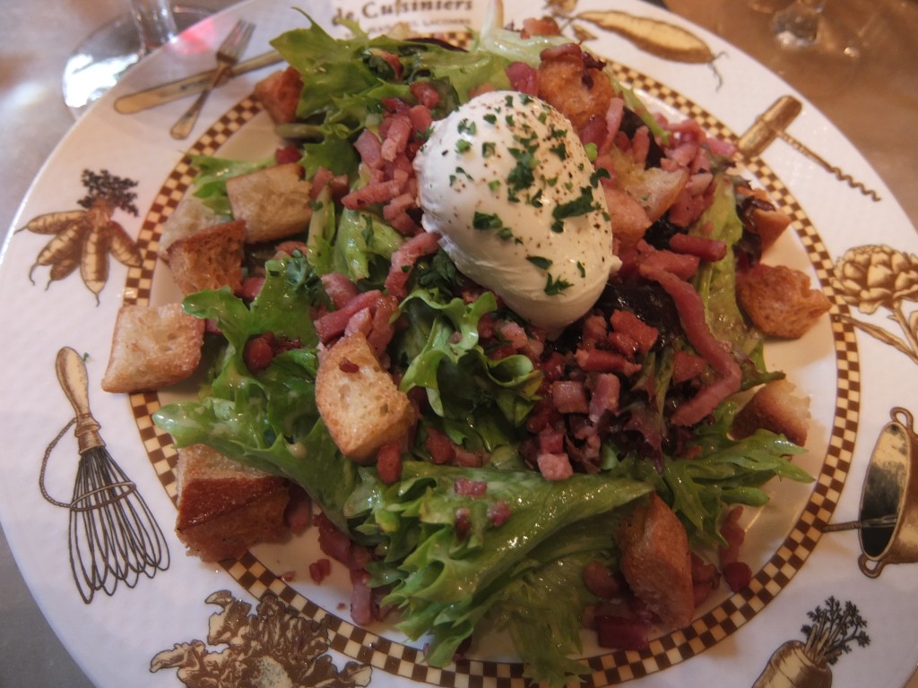 Salade lyonnaise © GP
