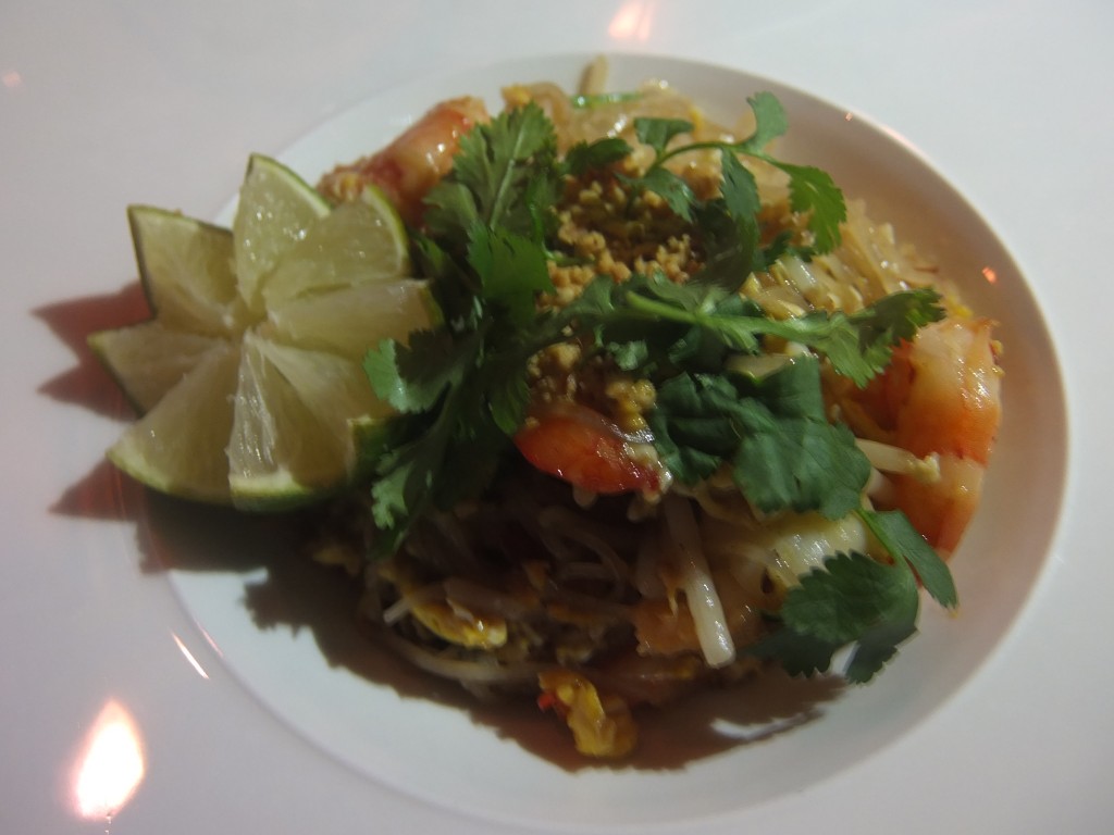 Pad Thaï aux crevettes © GP