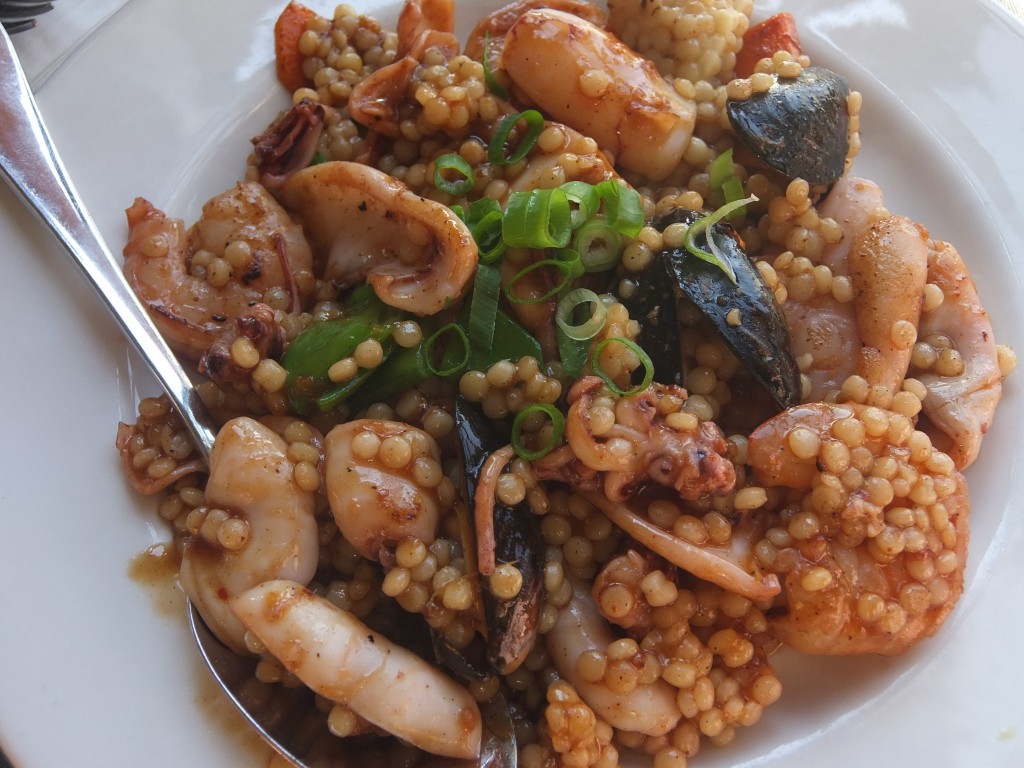 "Couscous" israélien de fruits de mer © GP