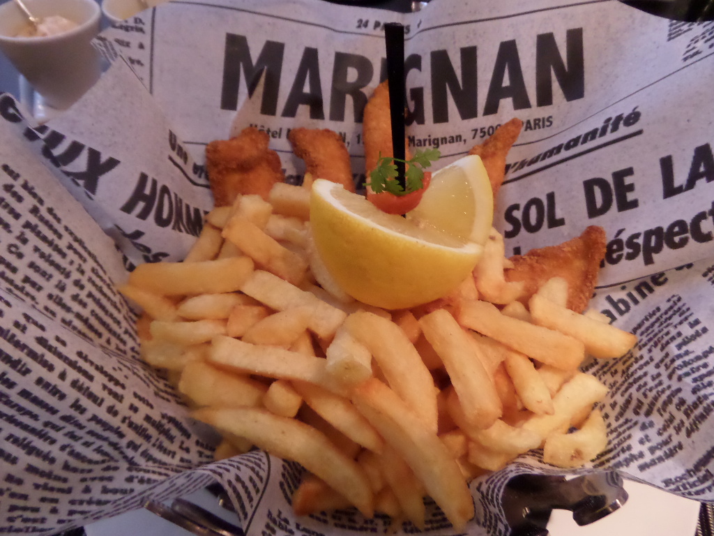 Chicken & chips © GP