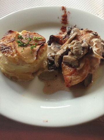Suprême de poulet à la forestière