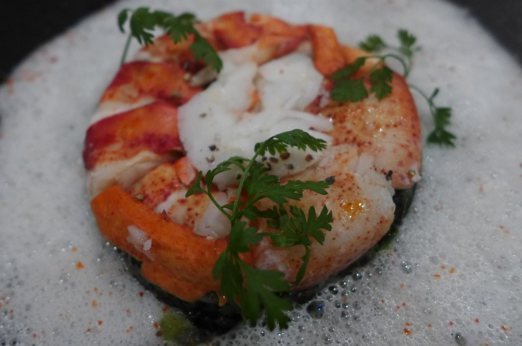 Homard bleu, coco, wasabi © GP