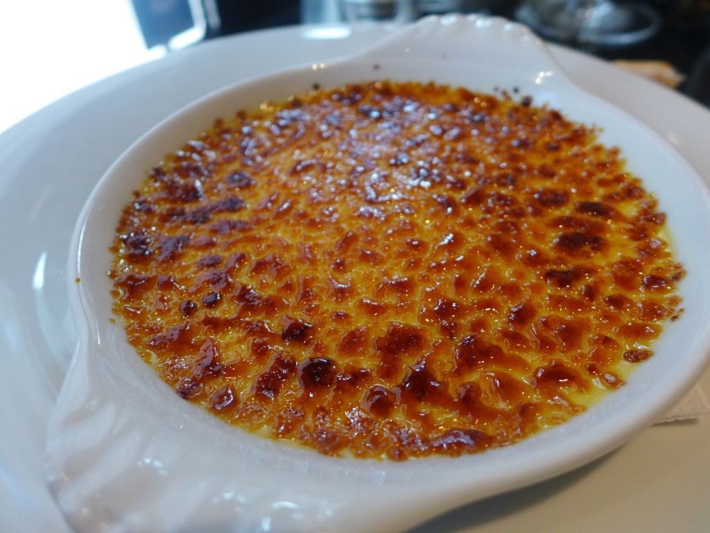 Crème brûlée flambée © GP
