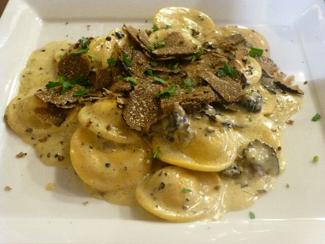Raviolis aux cèpes et truffes © DC