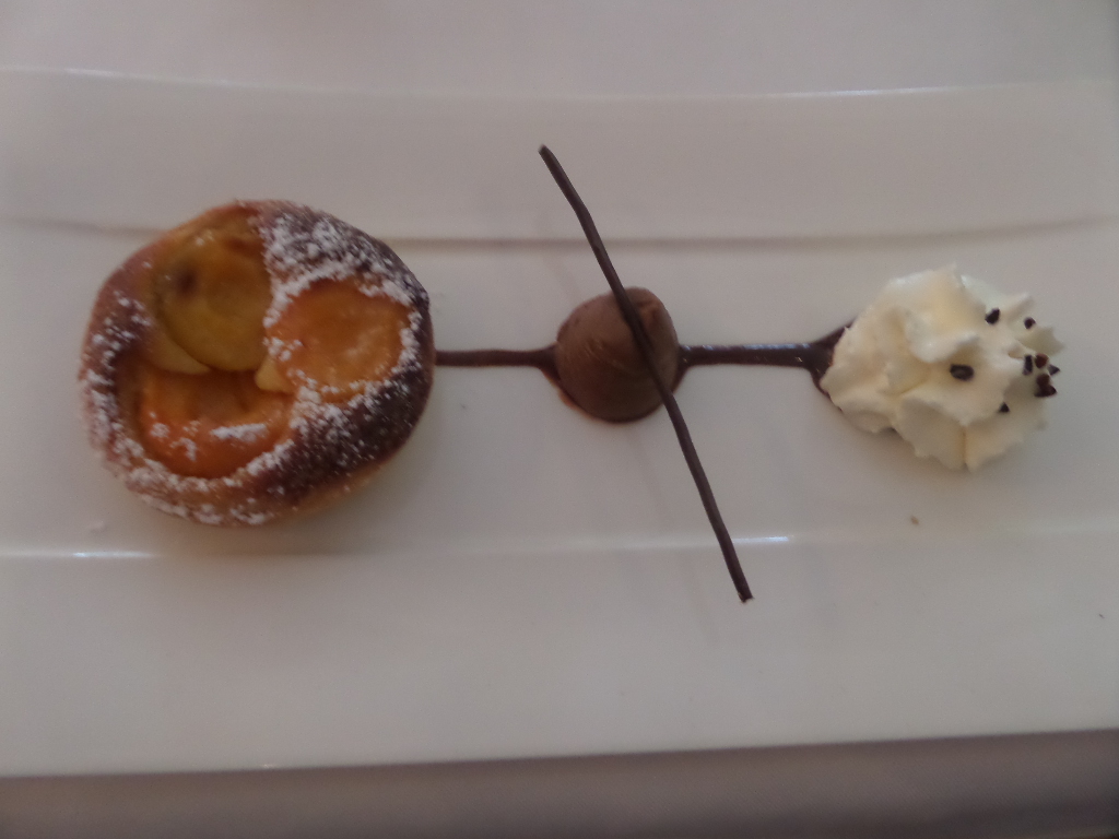 Tarte amandine aux abricots © GP
