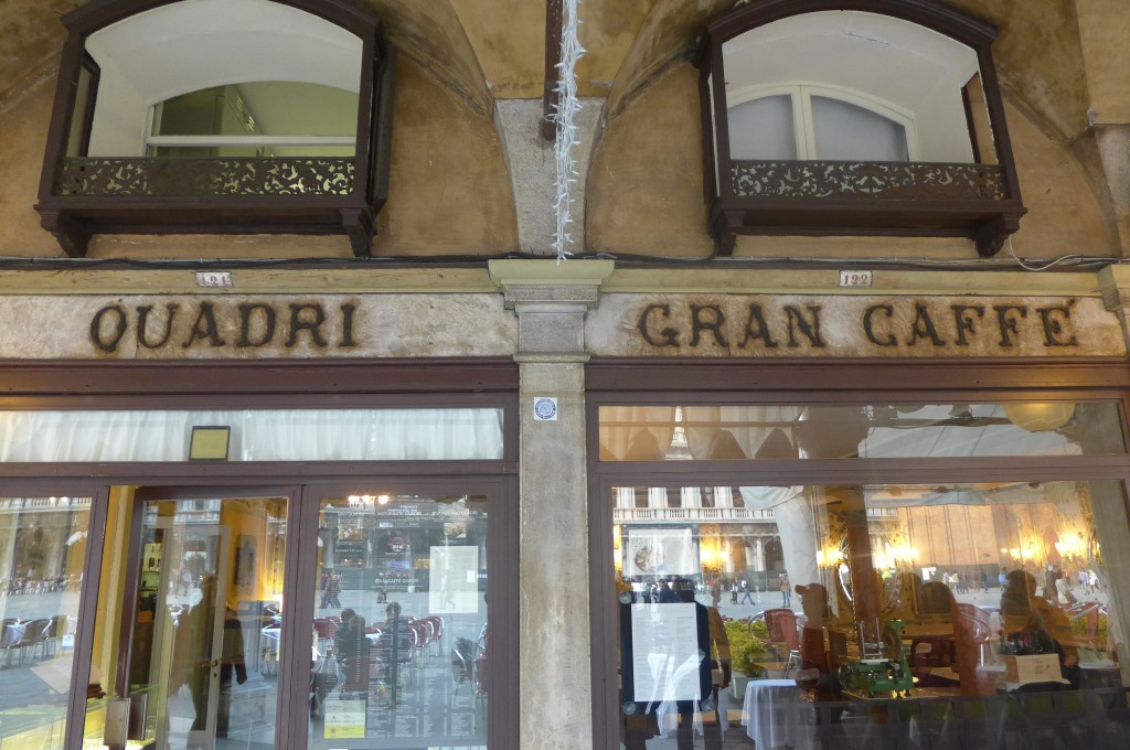 Façade © GP