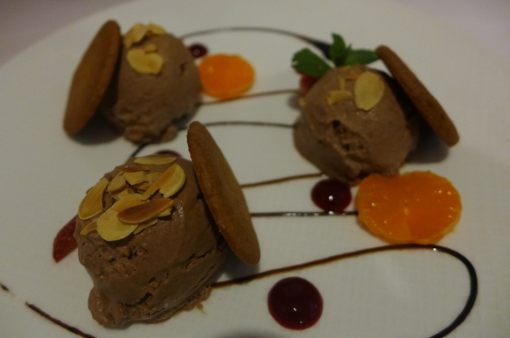 Chocolat givré et cacahuète © GP