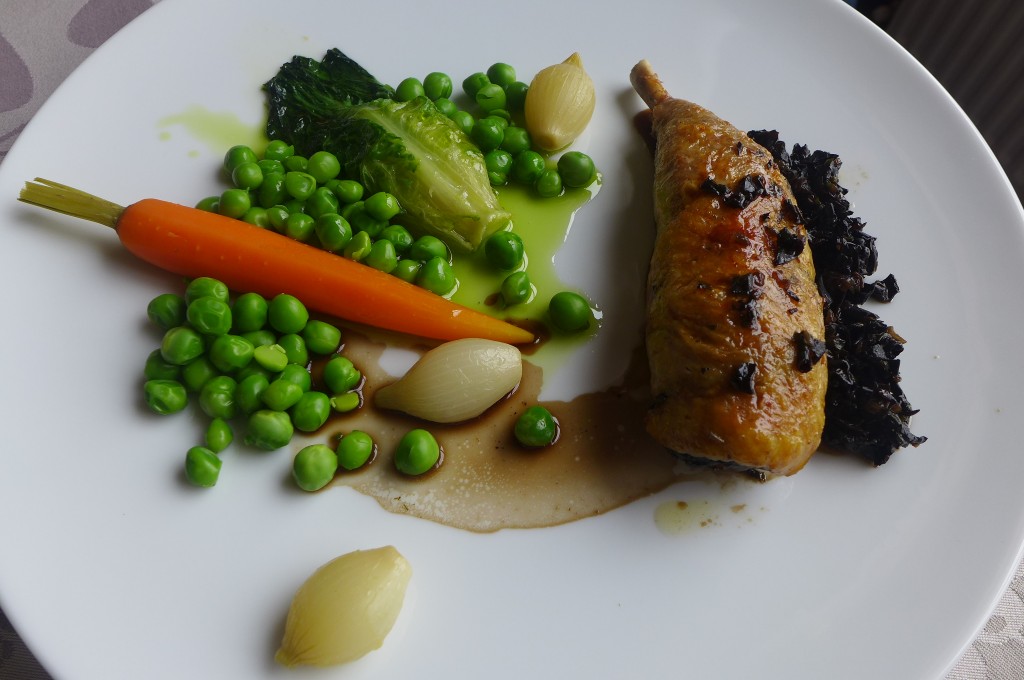 Cuisse de pintade aux trompettes © GP