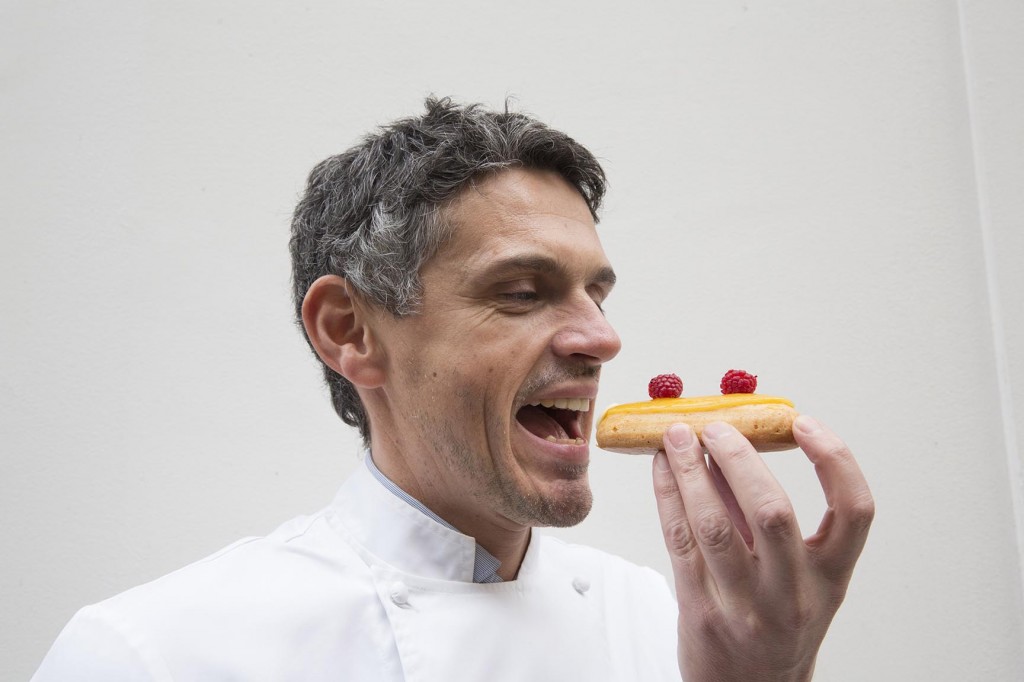 Europe/France/Paris, Christophe Adam pâtissier, "l'Eclair de génie"