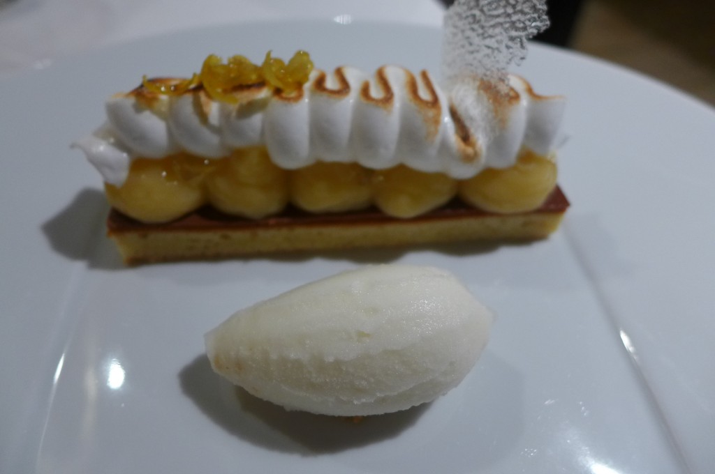 Tarte au citron en génoise ©  GP