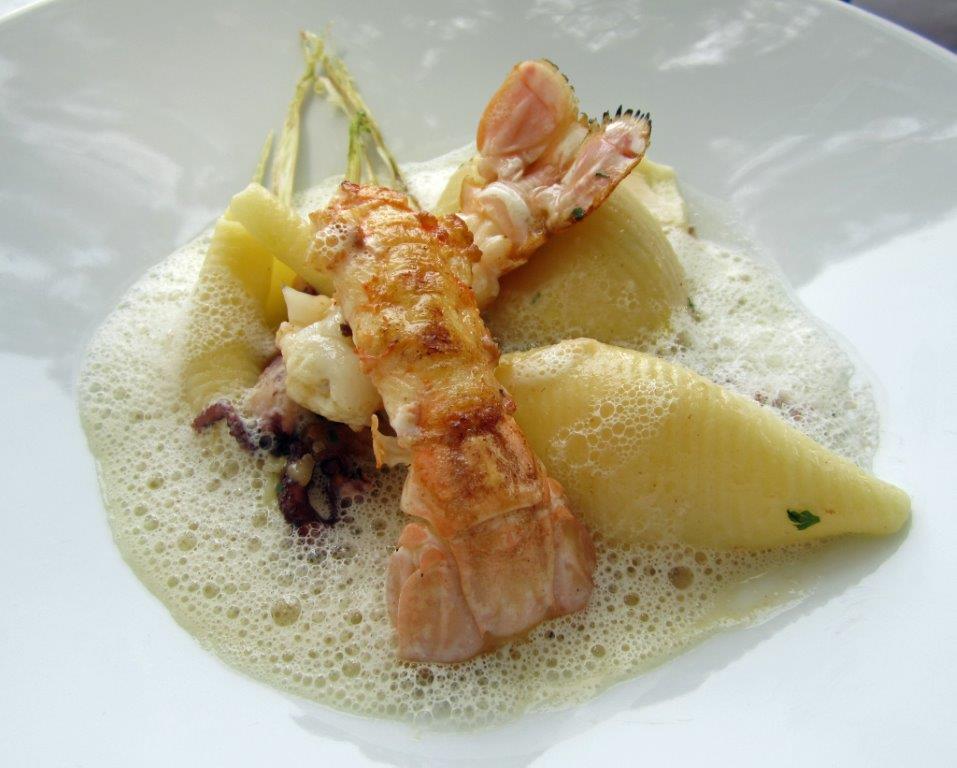 Grosses langoustines © AA