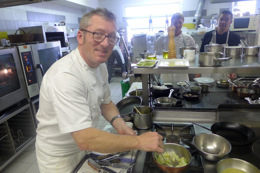 Laurent Cesne en cuisine © GP