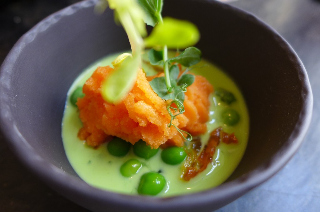 Velouté de petits pois et orange © GP