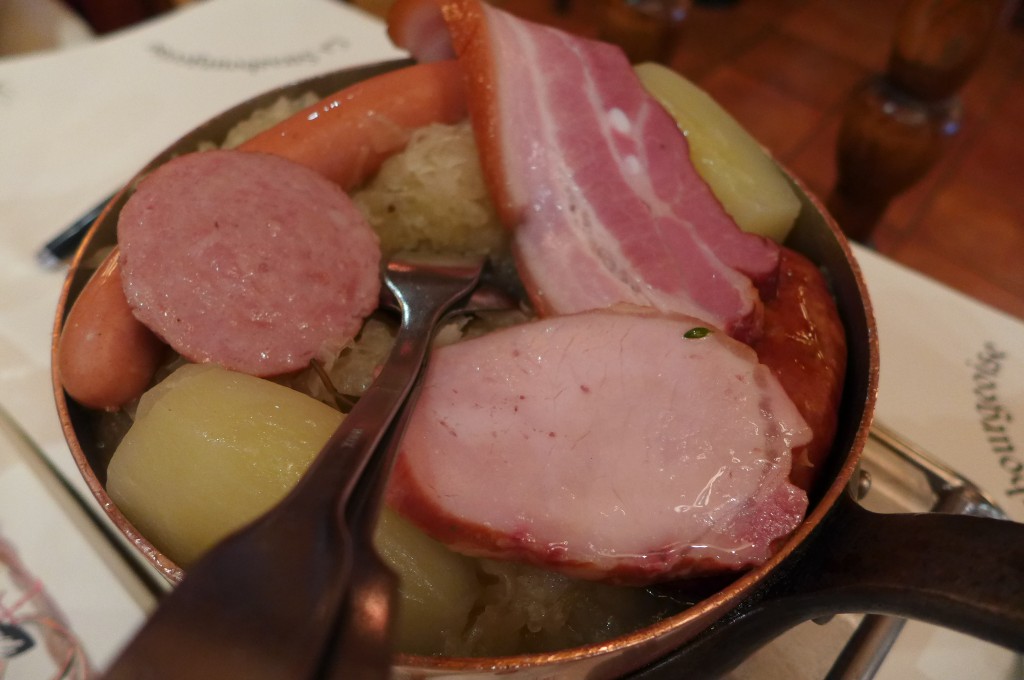 Choucroute en strasbourgeoise © GP